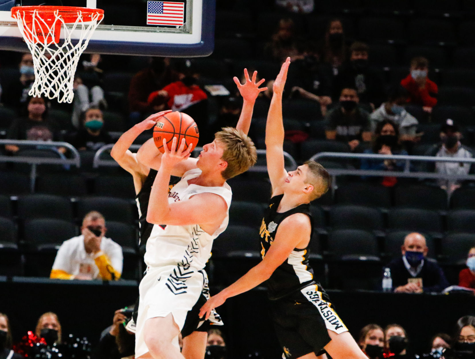 Class A boys basketball state final: Kouts vs. Barr-Reeve